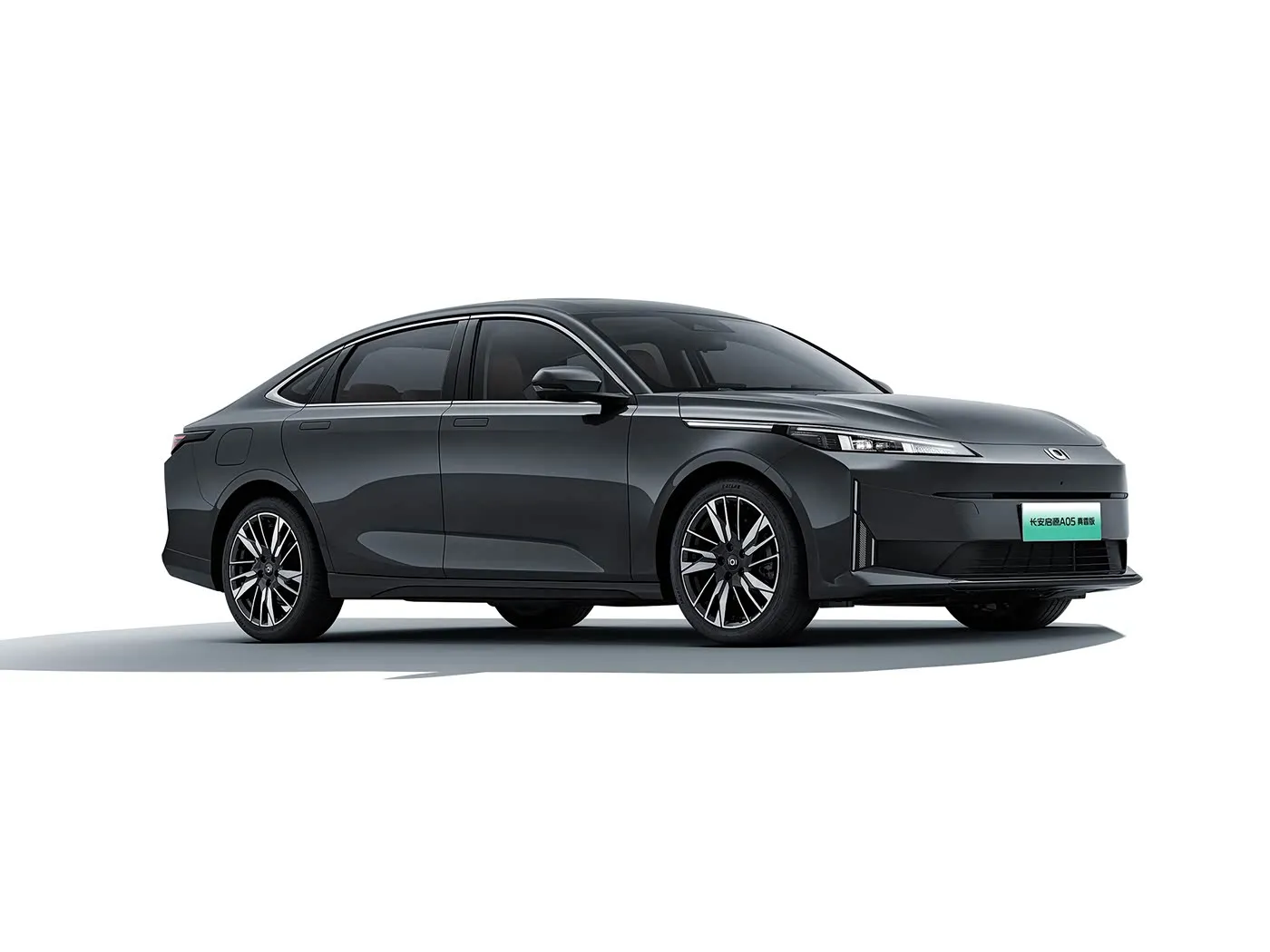 Changan Qiyuan A05 Compact EV Car New Energy Vehicle with Fast Charging Hybrid EV Motor Left Steering