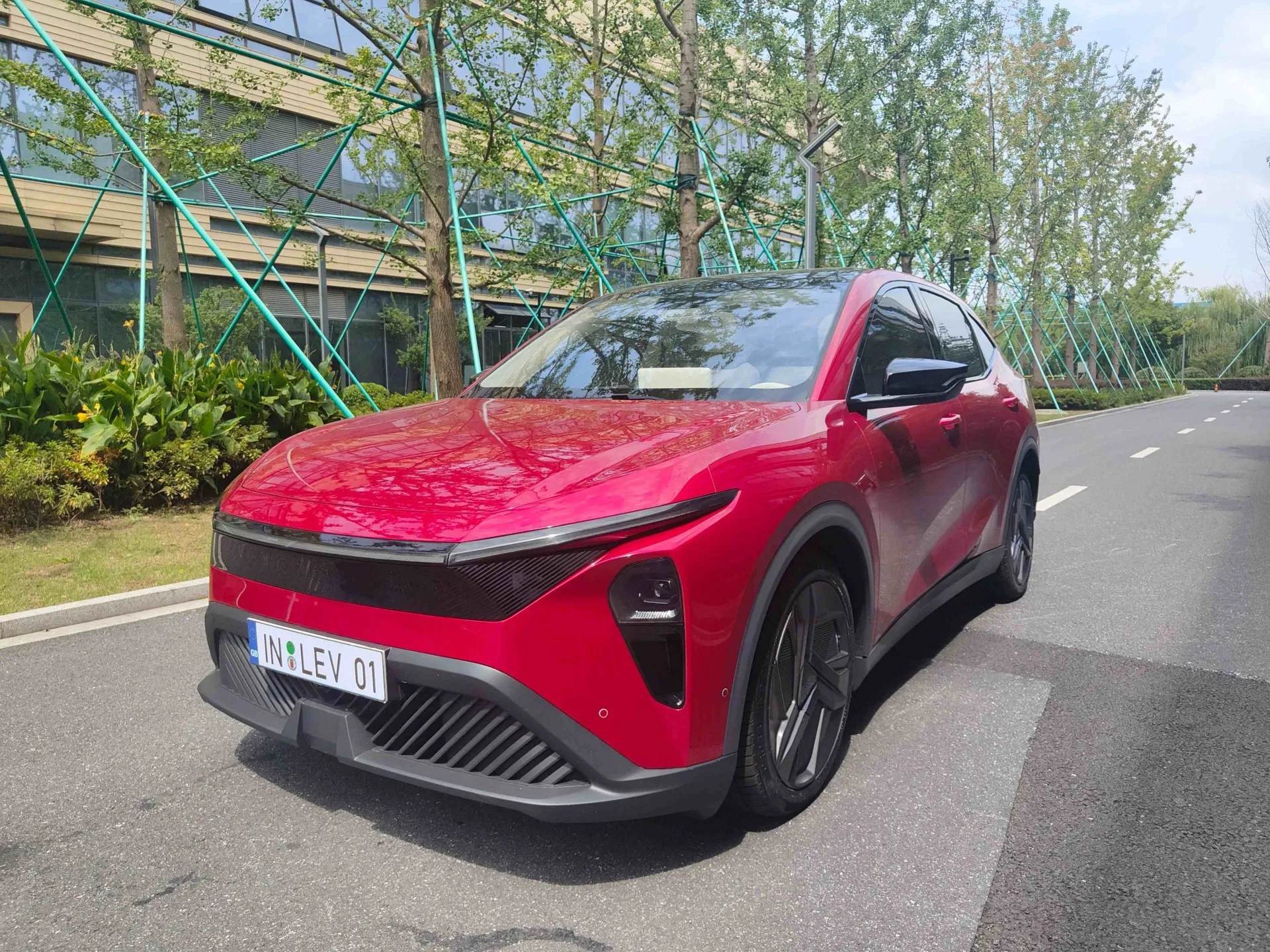 LEV01 RIGHT HAND DRIVE SUV NEW ENERGY VEHICLE EV long Range Wheelbase 5 seats