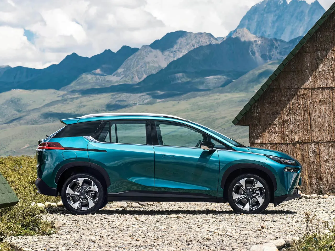 AION V Tyrannosaurus Luxury Electric SUV Ultimate Left Driving Experience with Advanced Features New Energy Vehicle