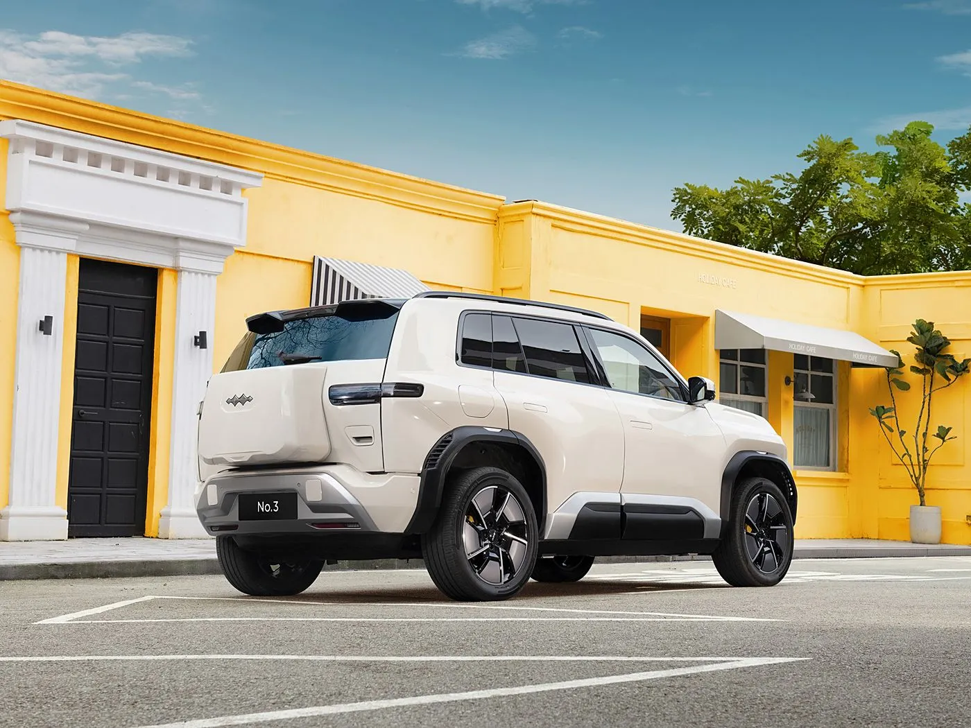 BYD Equation Leopard Titanium 3 Pure Electric Compact SUV with 501km CLTC Range, L2 ADAS & AWD/RWD Performance 4 Doors & 5 Seats & Full-Speed Cruise Control