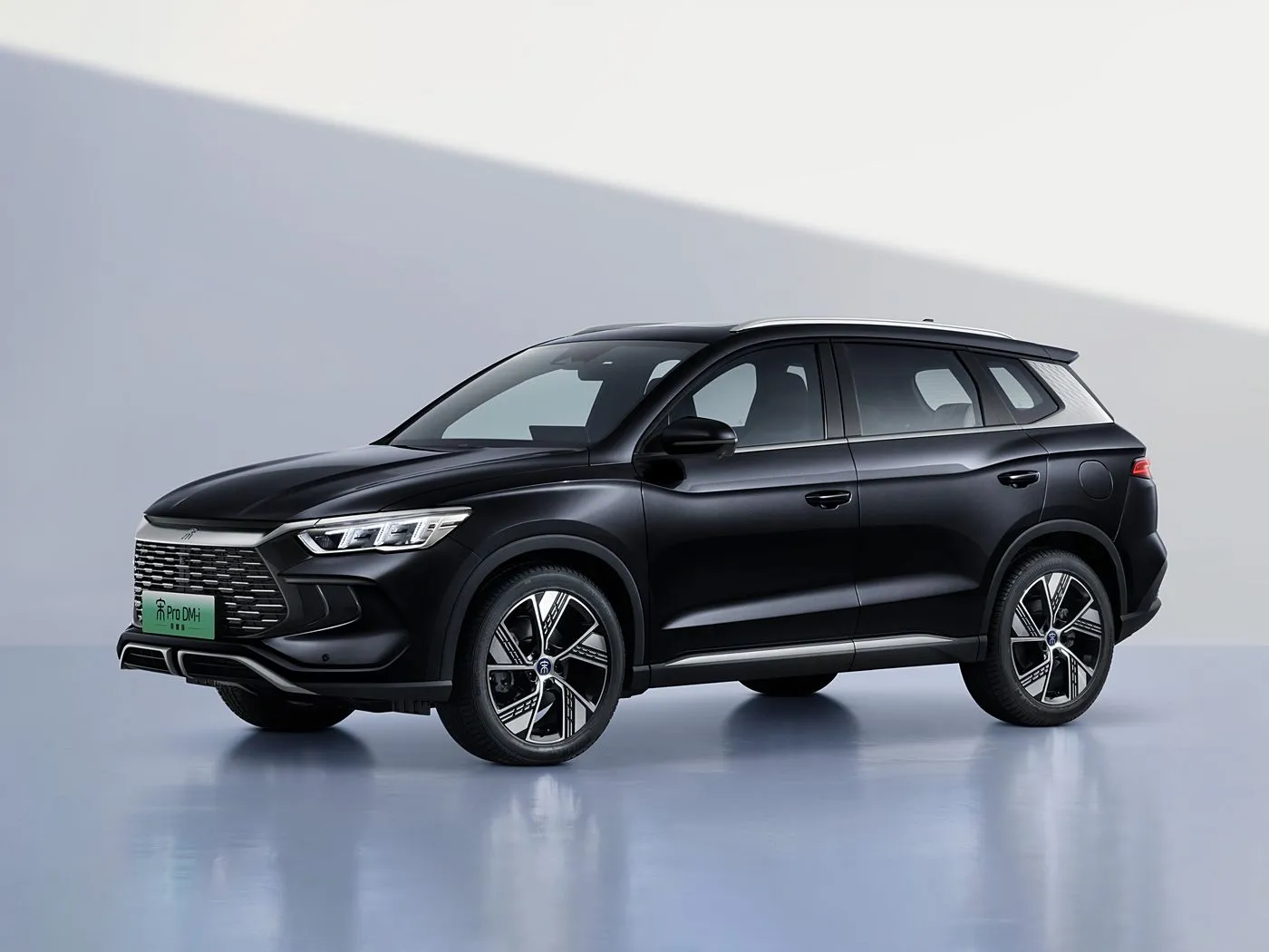 BYD Song Pro DM-i Compact PHEV SUV with Long Range Hybrid NEW ENERGY Vehicle