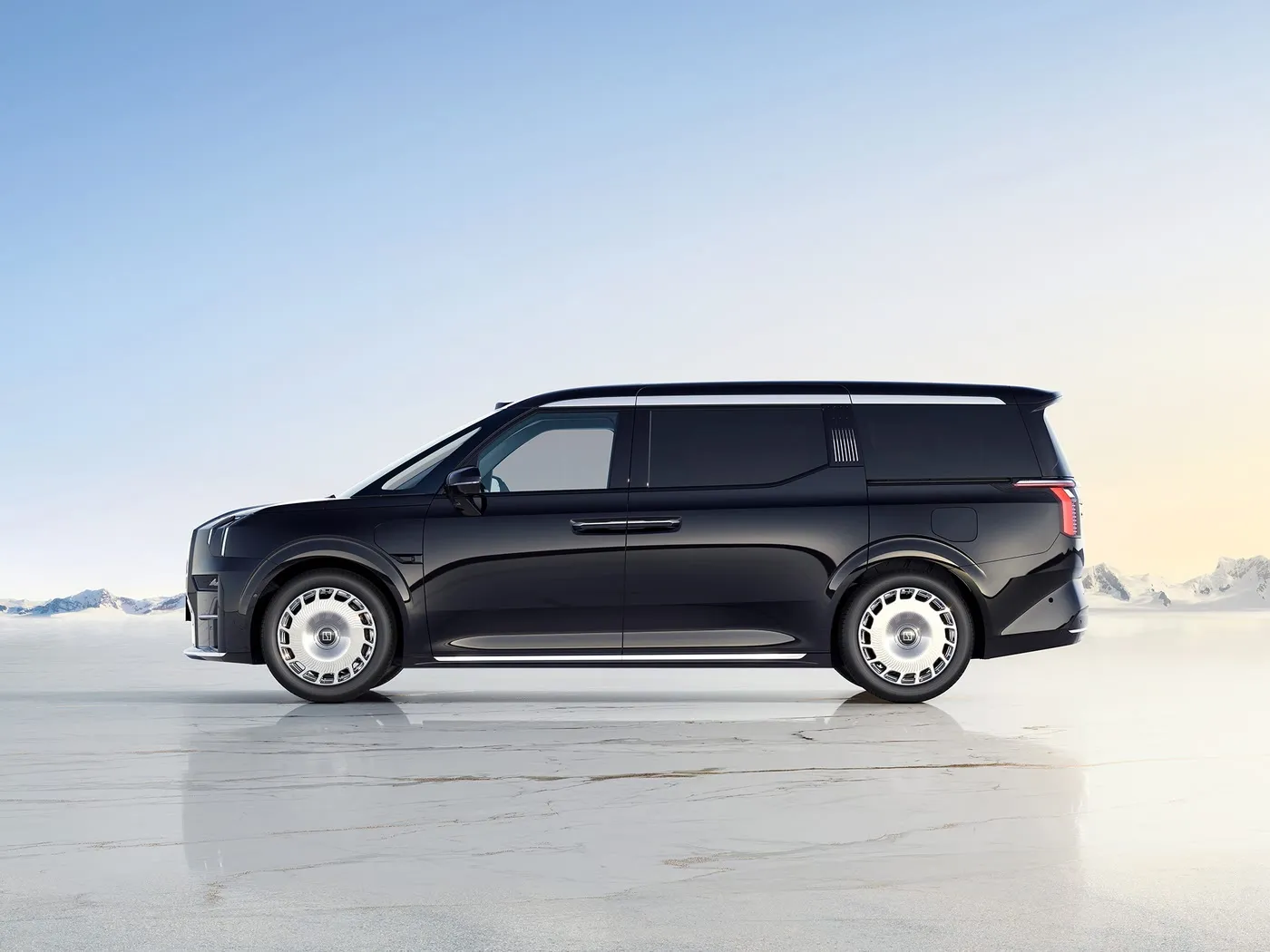 ZEEKR 009 Luxury Large MPV New Energy Pure Electric Ultra-Long Range Limousine High Profile Ultra-Luxurious EV Car Lithium