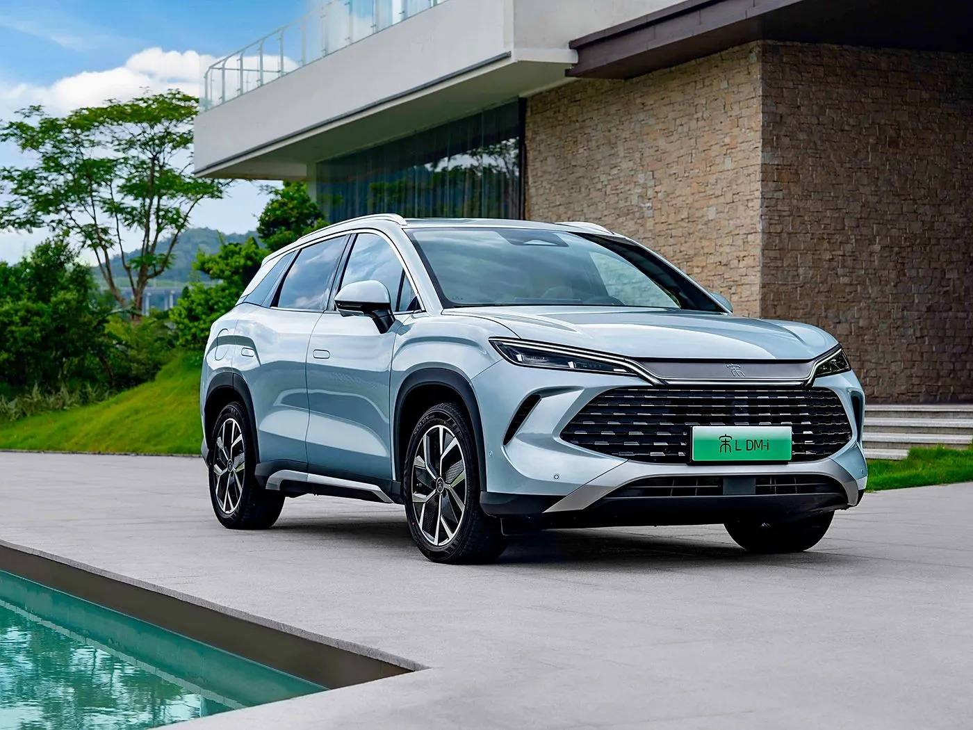 BYD Song L DM-i Compact PHEV SUV Long Range, high speed new energy vehicle DiPilot 2.0 Heated Seats 360° Panoramic Camera