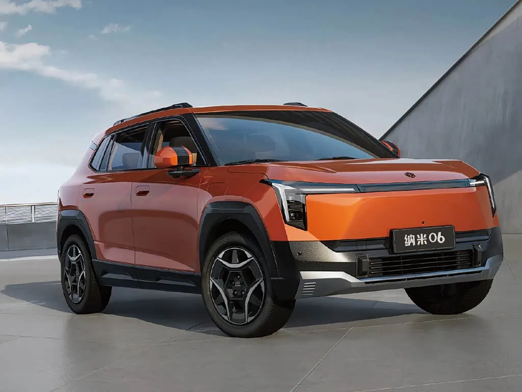 Dongfeng Nami 06 All‑Electric Smart Sedan High‑Speed Long Range Family EV for Urban Commuting