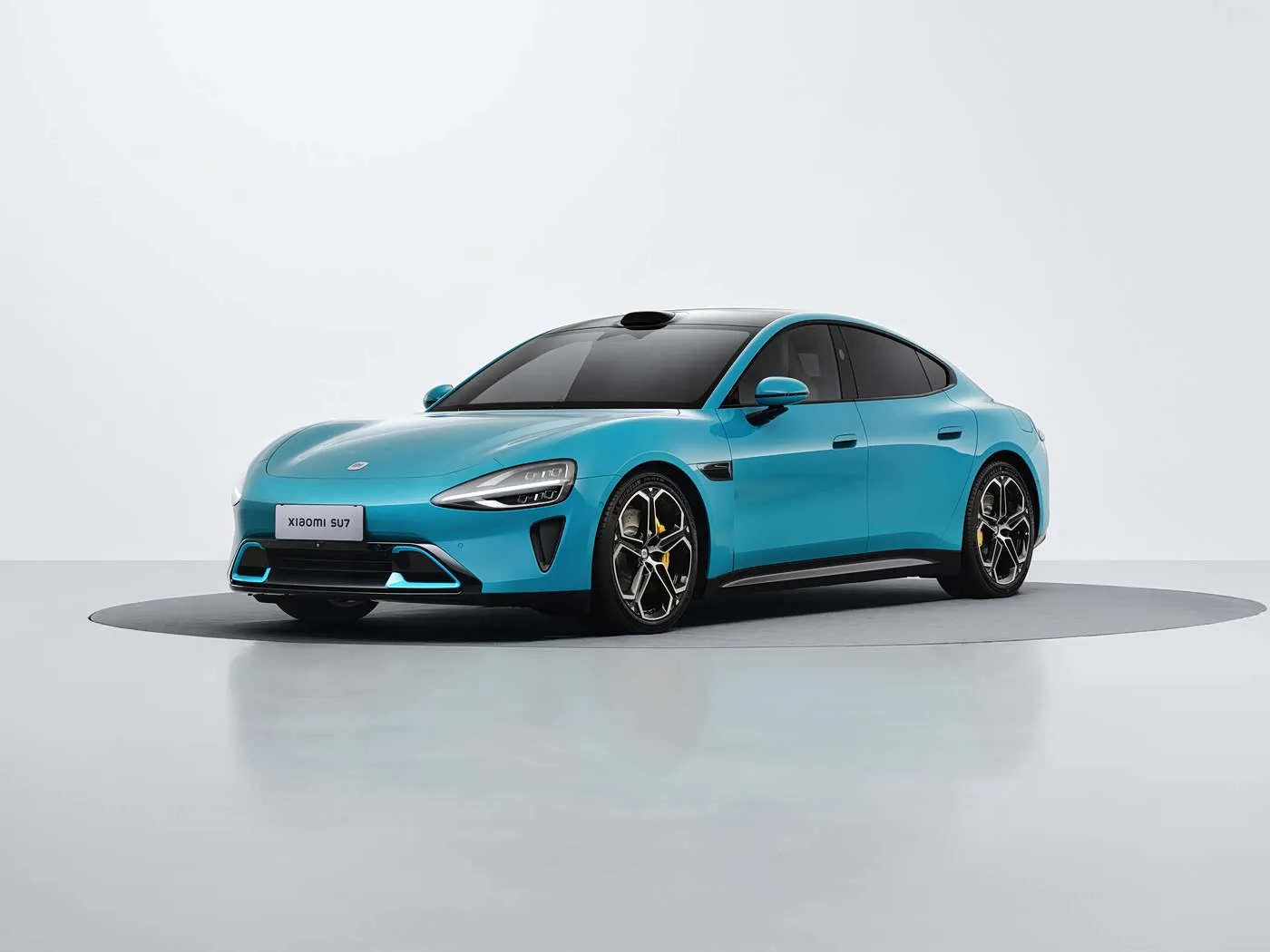HOT SALE XIAOMI SU7 NEW ENERGY VEHICLE EV Sedan long Range Wheelbase 5 seats Inch Screen