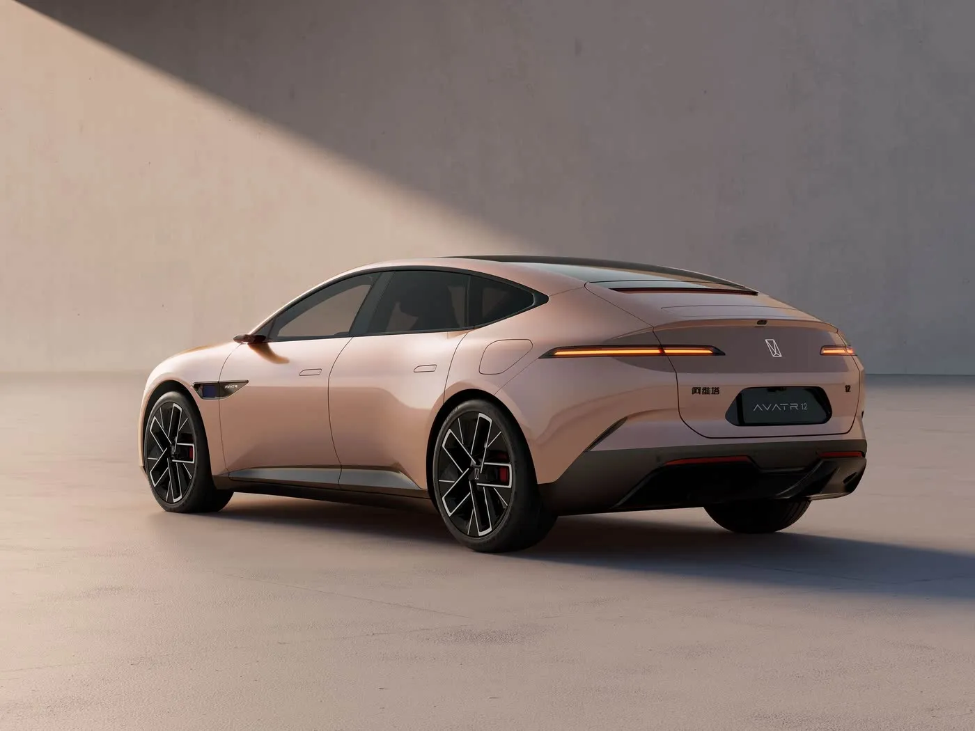 Avita 12 Royal Theater Edition Electric SUV Luxury Pure Electric Vehicle with ADS 3.0 for Premium Driving Experience
